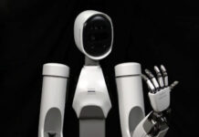 Lawson Introduces AI Robots at Takanawa Experimental Store to Test Shelf Management and Automated Restocking Robot with a five-finger hand