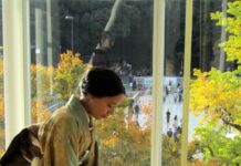 Counterfeit Matcha Rampant Overseas; New Hub in Harajuku, Tokyo to Spread the Excellence of Matcha Through Tea Ceremonies, Yoga, Culture, Health, and Beauty A demonstration of the tea ceremony (Otemae).