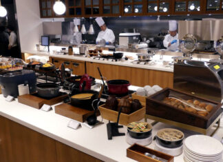 Royal Group Renovates Hotel and Opens Attached Family Restaurant — First Breakfast Buffet in the Tokai Region First breakfast buffet rollout in the Tokai area