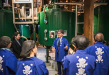 Taking Sake Culture to the World: Brewery Experience Tours for Inbound Foreign Visitors by Kokubu Group Corp. Experiencing the history and culture of the sake brewery