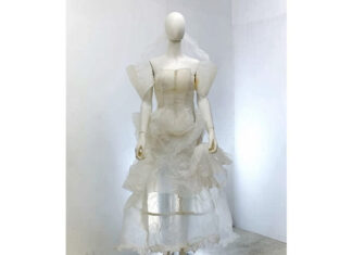 Nata de Coco Turned into a Dress; Fudjikko Makes Effective Use of By-Products A wedding dress made from nata de coco