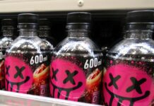 “Guilty Carbonated NOPE” Off to a Strong Start; Surpasses 20 Million Bottles in One Week, Fastest Ever Among Suntory Carbonated Drinks Launched Since the Reiwa Era “Guilty Carbonated NOPE” lined up on store shelves.